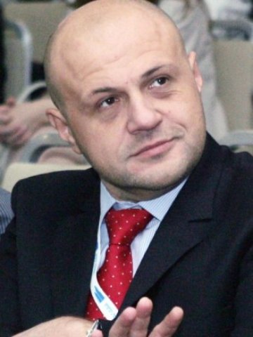 <p>
	Министърът на европейските фондове Томислав Дончев</p>
<p>
	Снимка: БТА</p>

