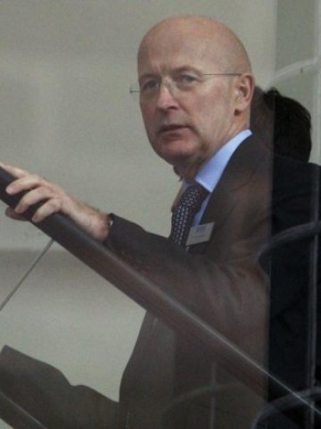 <p>
	Филип Хамптън, председател на Royal Bank of Scotland. <em>Снимка: Ройтерс</em></p>
