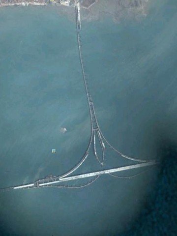 <p>Благодарение на съоръжението ще бъдат предотвратени множество катастрофи в китайската провинция. Снимка: Google Earth</p>