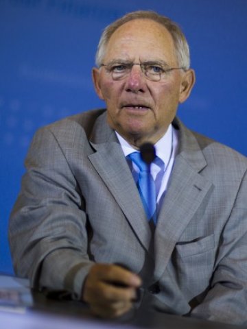 <p>
	Шойбле: &quot;Германия ще направи всичко, за да задържи&nbsp;Лондон в ЕС&quot;. <em>Снимка: Ройтерс</em></p>
