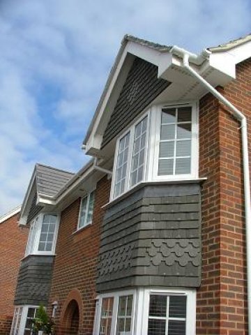 <p>
	Средната цена за британски имот е 153 100 паунда. <em>Снимка: sxc.hu</em></p>
