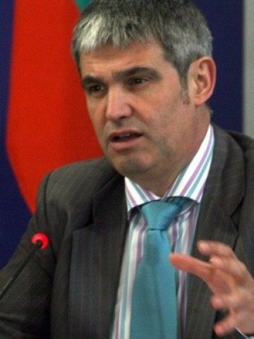 <p>
	<em>Пламен Димитров</em> Снимка:<em>Aрхив, Investor.bg</em></p>
