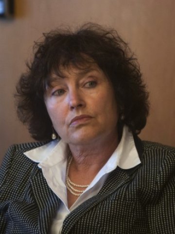 <p>
	Карнит Флуг. <em>Снимка: Архив Ройтерс</em></p>
