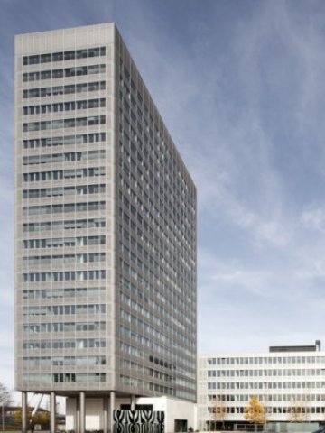 <p>
	Централата на Munich Re в Мюнхен. <em>Снимка: компанията</em></p>
