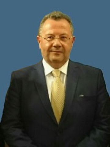 <p>
	Веселин Пенев. Снимка: Областна администрация на София област</p>
