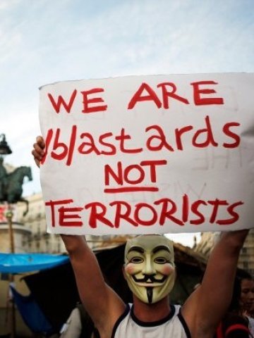 <p>
	Напоследък хакерите се ангажират и с политически каузи. <em>Снимка: Ройтерс</em></p>
