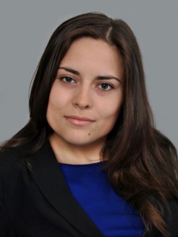 <p style="text-align: justify;">
	Красимира Паунина, портфолио мениджър в УД &bdquo;Селект Асет Мениджмънт&ldquo; ЕАД. <em>Снимка: личен архив.</em></p>
