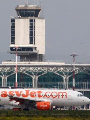 <p>
	Нетната загуба на авиокомпанията за периода октомври &ndash; март възлиза на 236.1 млн. долара. <em>Снимка: Ройтерс </em></p>
