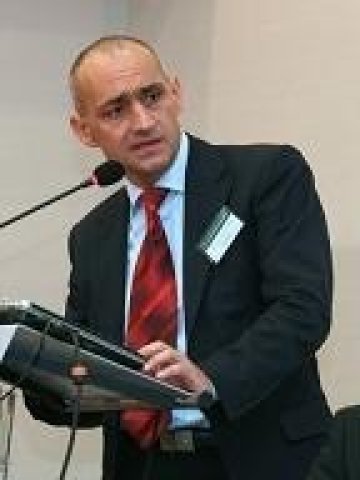 <p>
	Асен Христов, председател на надзорния съвет на Еврохолд България АД. <em>Снимка: Investor.bg</em></p>
