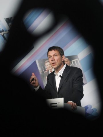 <p>
	Рене Оберман: &bdquo;Сега е най-подходящото време за консолидация&ldquo;. <em>Снимка: архив Ройтерс</em></p>
