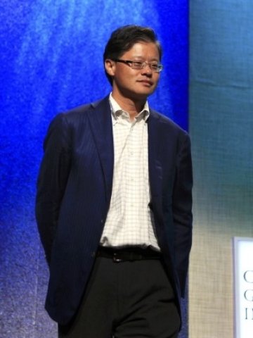 <p>
	Джери Янг. <em>Снимка: Ройтерс</em></p>
