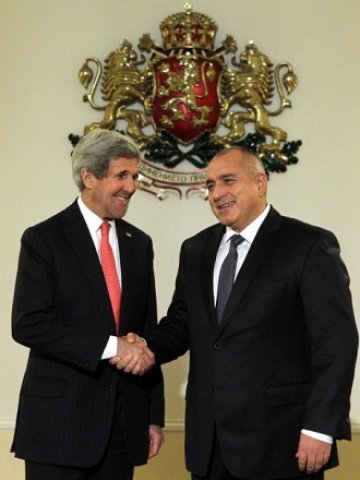 <p>
	Премиерът Бойко Борисов се срещна с държавния секретар на САЩ Джон Кери. <em>Снимка: БТА</em></p>
