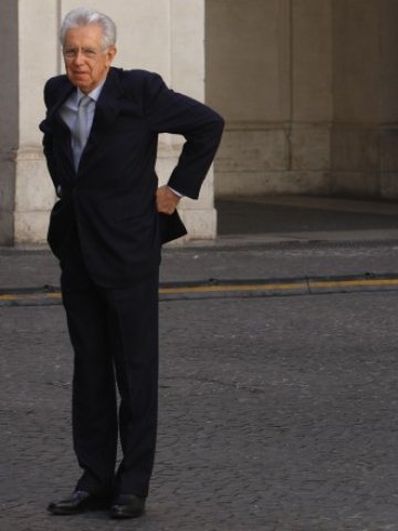 <p>
	Италианският премиер технократ Марио Монти.<em> Снимка: Ройтерс</em></p>
