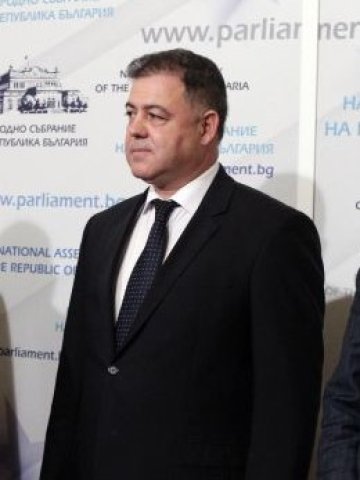 <p>
	Военният министър Николай Ненчев.<em> Снимка: БТА</em></p>

