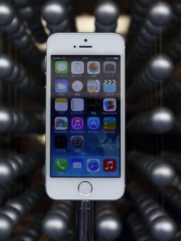 <p>
	Сивият пазар в Русия преживява истински бум. <em>Снимка: Ройтерс</em></p>
