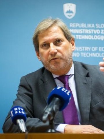 <p>
	<em>Йоханес Хан. Снимка: Европейска комисия</em></p>
