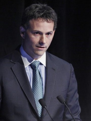 <p>
	Дейвид Айнхорн:&nbsp;&bdquo;В края на краищата два пъти луда цена не е два пъти по-луда, а просто луда&quot;. <em>Снимка: архив Ройтерс</em></p>
