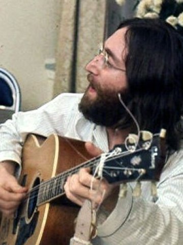 Отпечатъците на Ленън за американското му гражданство били оценени на 100 хил. долара. Снимка: roykerwood.bc.ca 