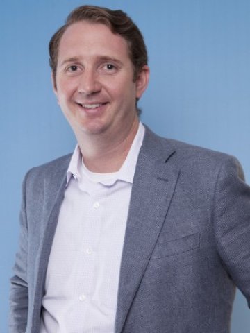 <p>
	Тим О`Шонеси, главният изпълнителен директор на LivingSocial. <em>Снимка: Архив Ройтерс</em></p>
