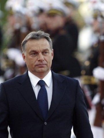 <p>
	Виктор Орбан: &quot;До пет години кризата с еврото ще ескалира в политическа криза на лидерството&quot;. <em>Снимка: Ройтерс</em></p>
