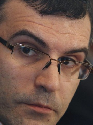 <p>
	Министърът на икономиката Симеон Дянков. <em>Снимка: Ройтерс</em></p>

