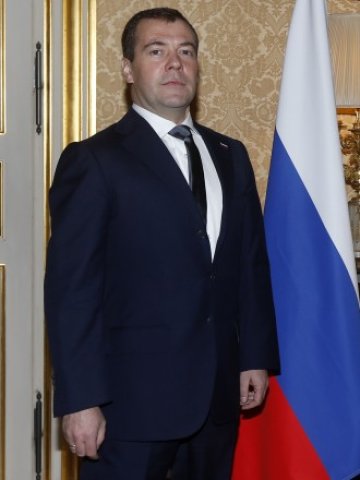 <p>
	Дмитрий Медведев. <em>Снимка: Ройтерс</em></p>
