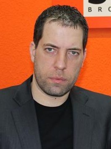 <p>
	Ясен Христов, съдружник и управител на SDI Застрахователен брокер.&nbsp;<em>Снимка: Личен архив</em></p>
