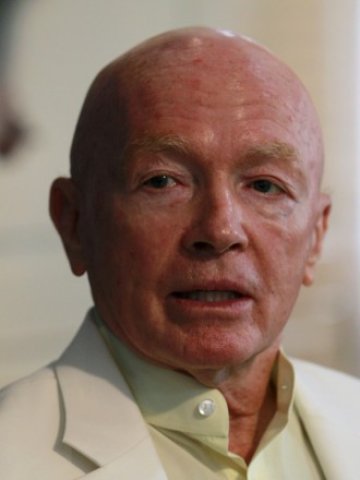 <p>
	Според Мобиус китайската компания Chalco е добра инвестиция в дългосрочен план. <em>Снимка: Ройтерс</em></p>
