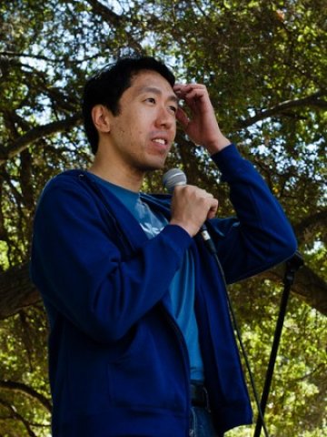 <p style="text-align: justify;">
	Андрю Нг, съоснователят на Coursera. <em>Снимка:&nbsp;Creative Commons</em></p>
