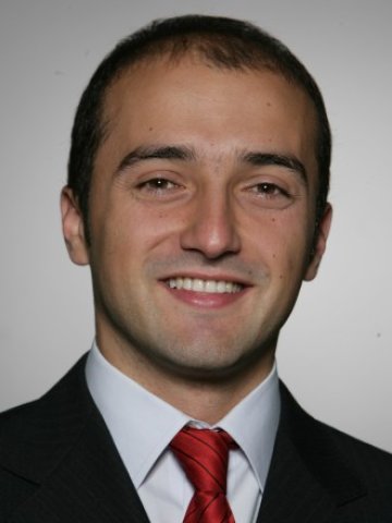 Никола Газдов