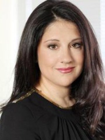 <p>
	Вики Политова. <em>Снимка: Нова</em></p>
