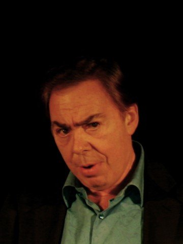 <p>Виното на Барон Уебър събра почитатели на напитката в Хонконг. Снимка: <i>Flickr Лиценз: </i><a target="_blank" href="http://creativecommons.org/licenses/by/2.0/"><i>Creative Commons</i></a></p>