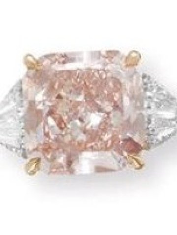 Големи диаманти в топ лотове на Christie's