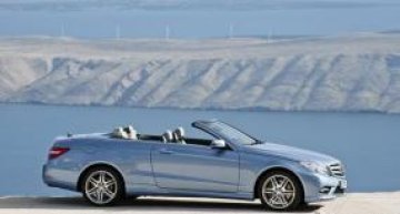 Mercedes показа новия E-Class Cabrio