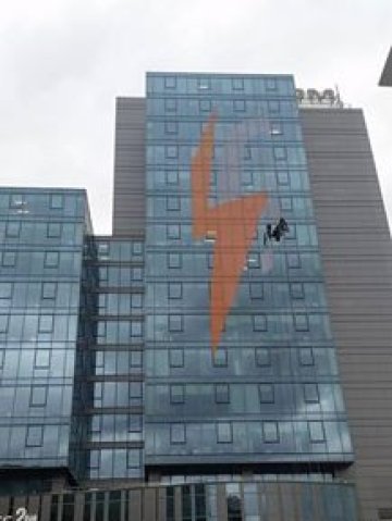 <p>
	Преди дни българският телеком&nbsp;<strong><a href="http://www.investor.bg/telekomunikacii/457/a/4g-veche-i-ot-vivacom-216512/" target="_blank">стартира своята 4G мрежа</a>. </strong><em>Снимка: Investor.bg</em></p>
