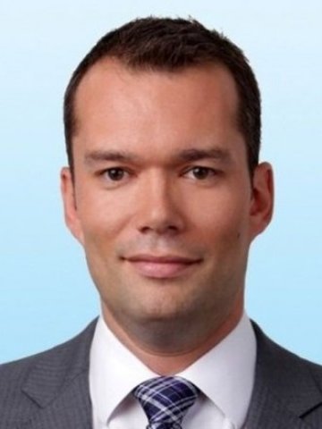 <p>
	Люк Доусън. <em>Снимка: Colliers International</em></p>
