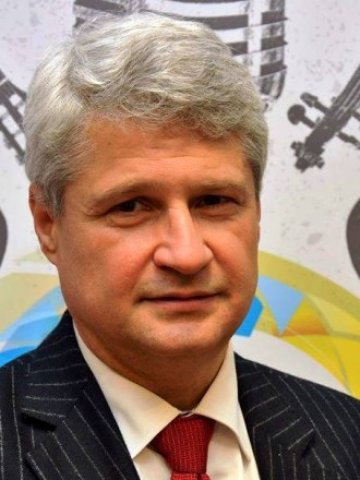 Калин Манолов