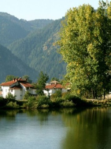 <p>
	<em>Близо 38 млн. декара от територията на страната попадат в екомрежата НАТУРА </em>&nbsp; &nbsp; &nbsp; &nbsp; Снимка: БТА</p>
