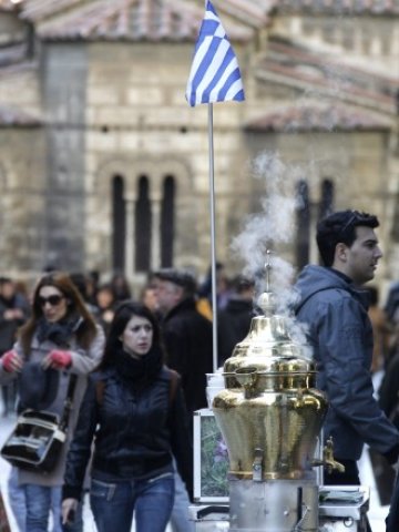 <p>
	Гърция е изправена пред тежка зима. <em>Снимка: Ройтерс</em></p>
