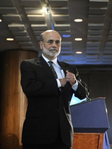 <p>
	<em>Председателят на Федералния резерв на САЩ Бен Бернанке утре ще говори пред Конгреса за състоянието на американската икономика. Снимка: Ройтерс</em></p>
