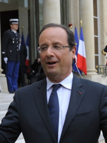 <p>
	Френският президент Франсоа Оланд.<em> Снимка: Ройтерс</em></p>
