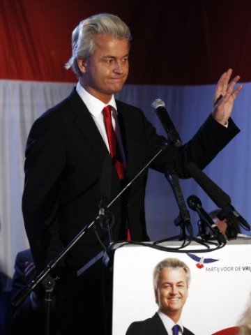 <p style="text-align: justify;">
	Според проучване в страната, ако изборите бяха утре, Партията на свободата на Герт Вилдерс би спечелила мнозинство. <em>Снимка: Ройтерс</em></p>
