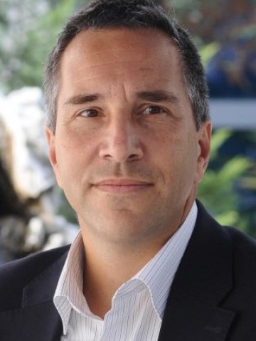 <p>
	Константин Стаменов.<em>&nbsp;Снимка: Личен архив</em></p>
