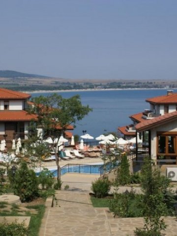 <p>
	Комплекс Санта Марина <em>Снимка: Santamarina.bg</em></p>
