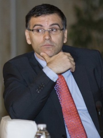 <p>
	Вицепремиерът Симеон Дянков представи модела за икономически растеж на България&nbsp; Снимка: БТА</p>
