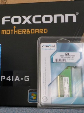 <p>
	Скоро частите на&nbsp;Apple, Dell и HP, които се произвеждат от Foxconn, може да се правят само от роботи. <em>Снимка: Flickr, Лиценз:&nbsp;<a href="http://creativecommons.org/" target="_blank">Creative Commons</a></em></p>
