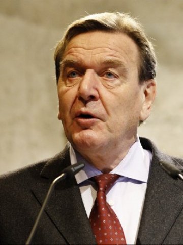 <p>
	Герхард Шрьодер. <em>Снимка: Ройтерс</em></p>
