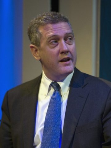 <p>
	Джеймс Булард не пропусна да изтъкне подобренията на трудовия пазар в САЩ в последните 12 месеца. <em>Снимка: Ройтерс</em></p>
