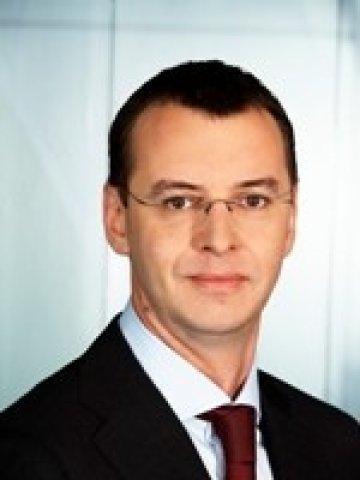 <p>
	Патрик Цетмайер. Снимка: immorentbank.at</p>
