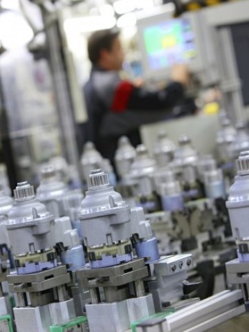 <p>
	Завод на Bosch.<em> Снимка: компанията</em></p>
